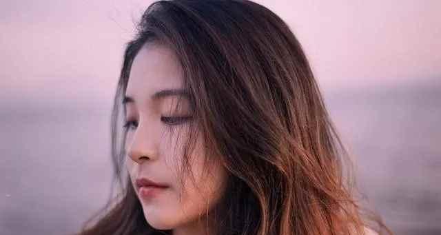 分手了怎样挽回女友（成功挽回女友的15个技巧）