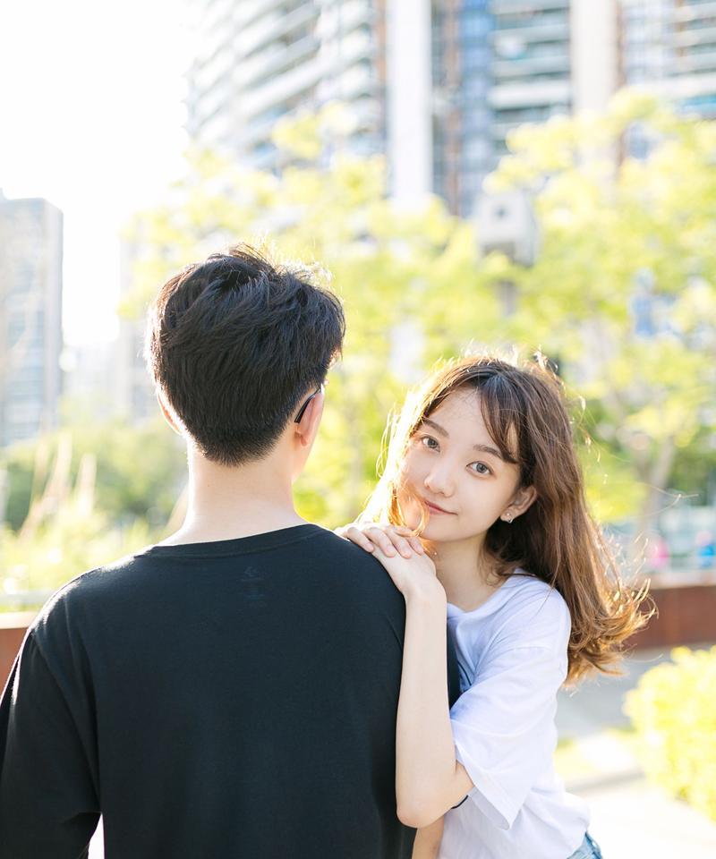 如何挽回女朋友的心（分手后的重建与重返爱情路上的必经之路）