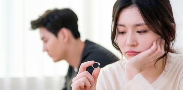 感人至深的挽回句子（让她感动流泪的话语）