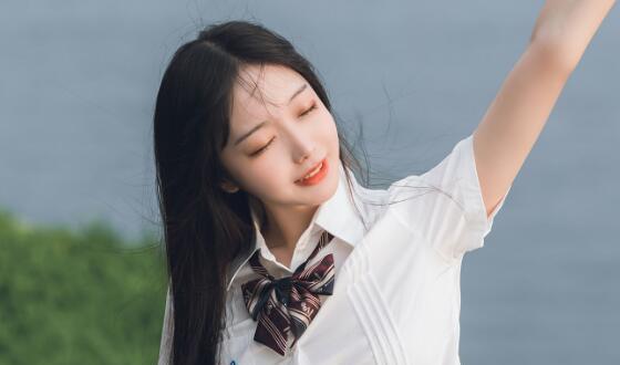 怎么应对女生的忽冷忽热（掌握女生情绪变化的技巧）