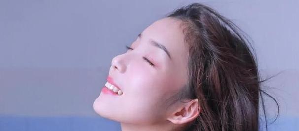 怎样追到对你有好感的女孩（成功追女孩的15个技巧）