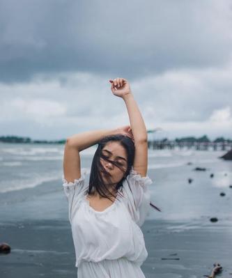 如何让情人和老婆离婚（成功离婚的关键和注意事项）