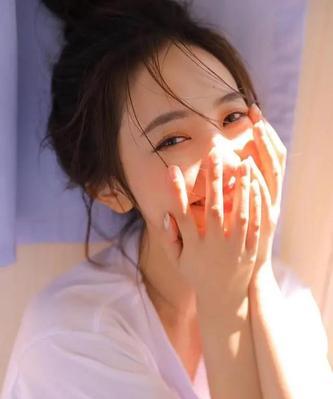 如何成功地从暧昧对象变成他的女朋友（教你如何在关系中迈出下一步）