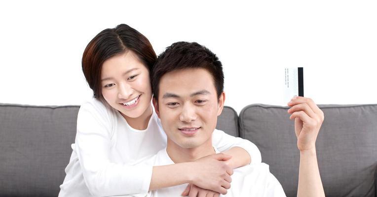 送礼被拒收后如何挽回（成功挽回送礼被拒收的关键技巧）