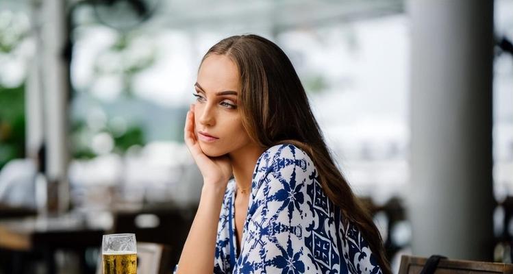 分手后暧昧不谈复合男女之间怎么处理？如何处理分手后的暧昧关系？