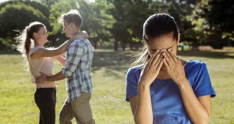 夫妻吵架频繁如何挽救婚姻？离婚前应考虑哪些因素？