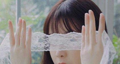 感动挽回女友的话语有哪些？如何有效挽回前任的正确步骤是什么？