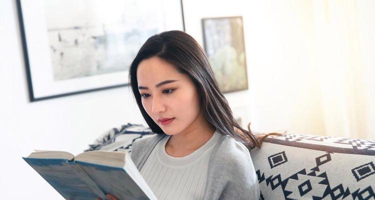 感觉和男友三观不合老是吵架我该怎么办？如何改善关系？