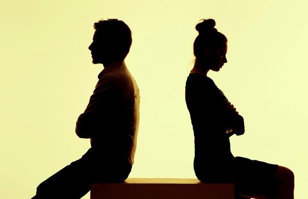 和老公吵架后短信不回怎么办？如何挽回他的心？