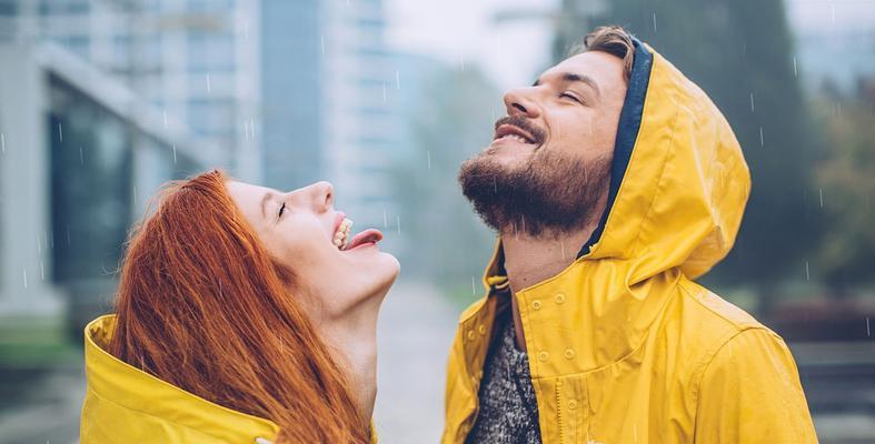 和男朋友在一起很累该怎么继续这段感情？如何解决感情中的疲惫感？