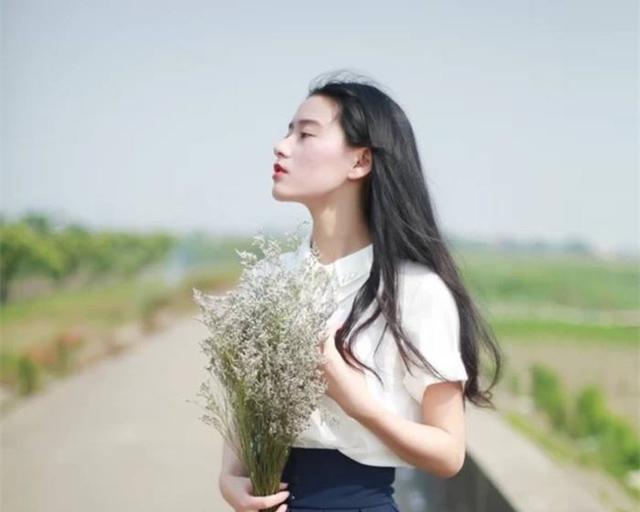 如何与女友和好？分手后说些什么能挽回她的心？