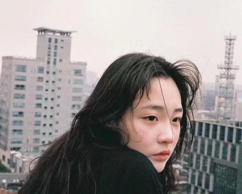 和前男友保持联系导致现男友分手怎么办？如何修复感情？