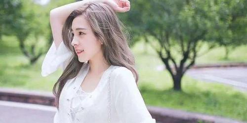 和网友暧昧男生和你玩暧昧怎么办？如何处理这种情况？