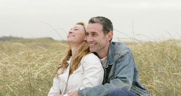 婚后冷战老公和我打架还能挽回吗？如何修复夫妻关系？