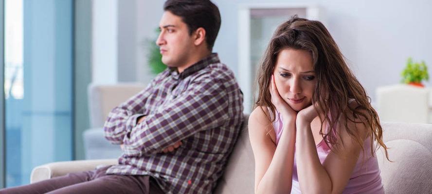 老婆出轨了该怎么挽回她的心？有效沟通和信任重建的方法是什么？