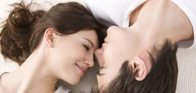 面对老婆出轨的情况该如何处理？寻求帮助的正确步骤是什么？