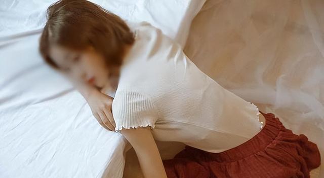面对老婆出轨，如何处理和解决？