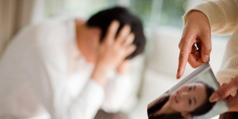 老婆出轨了怎么办？如何挽回她的心？