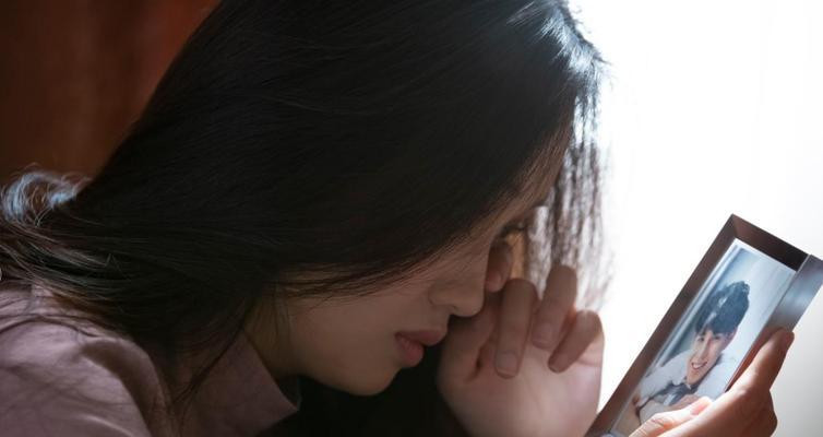老婆出轨的迹象有哪些？如何发现并应对？