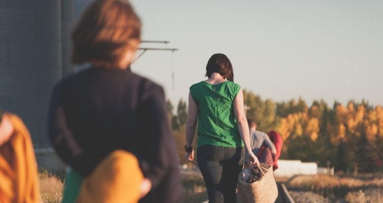 女方经济条件差导致分手怎么办？如何改善关系？