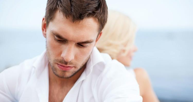 女朋友想分手的心理是什么？如何应对分手危机？