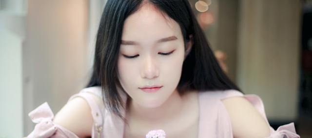 女朋友坚决分手后会后悔吗？是否应该挽回这段感情？