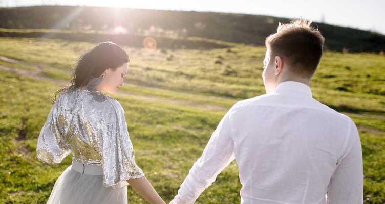 女朋友离婚有孩子父母不同意怎么办？如何处理家庭关系冲突？