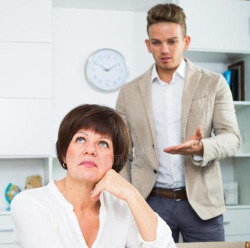 女朋友生气了要分手怎么办？如何挽回爱情？