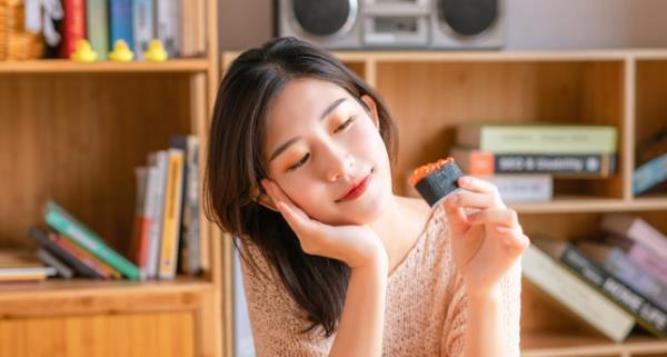 女朋友缺乏安全感要分手怎么办？如何重建信任挽回爱情？