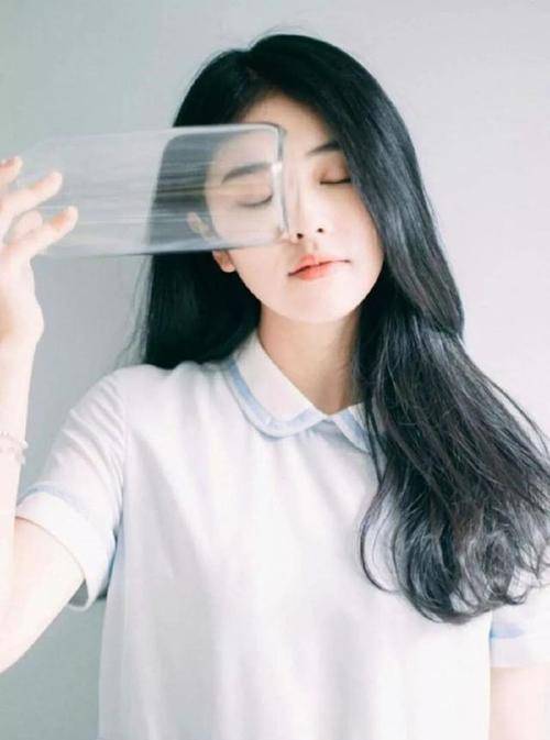 女朋友说我控制欲强要跟我分手怎么挽回？挽回爱情的有效方法有哪些？