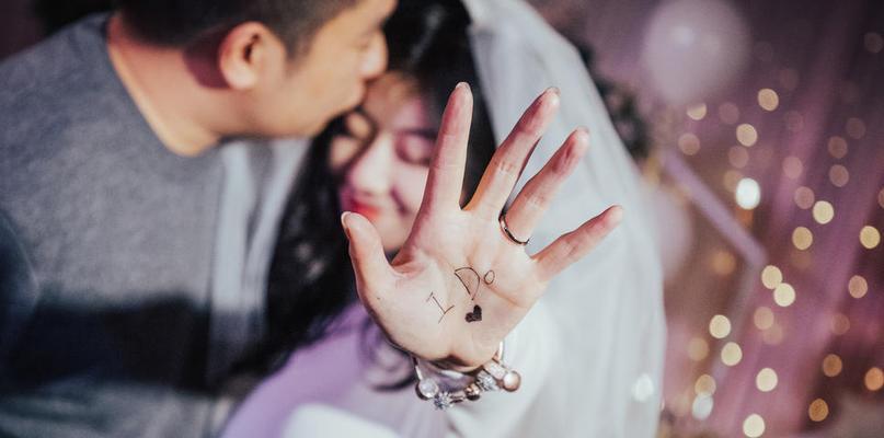 女朋友提分手怎么复合？如何快速挽回爱情？