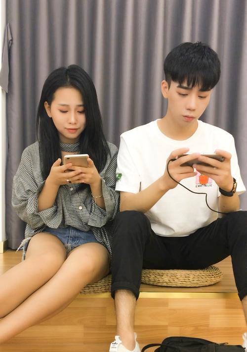 女朋友疑心重不信任我怎么办？如何重建信任？