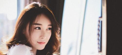 女人对情人太在乎是否值得？他心里有过你吗？