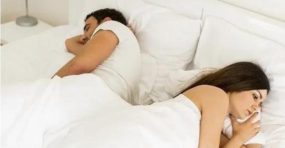 女人有外遇的几种征兆是什么？如何发现和应对？