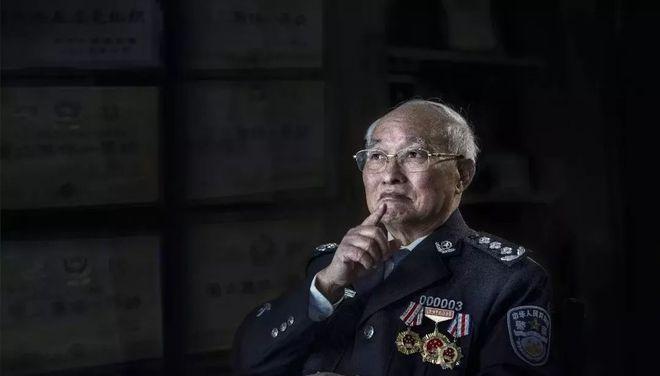 本报今起推出系列报道丰碑，共筑什么？如何参与共建丰碑活动？