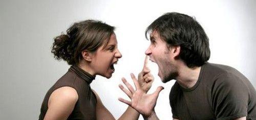 夫妻吵架冷战后怎么办？如何有效沟通修复关系？