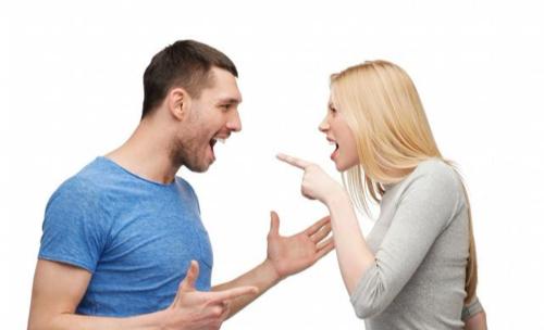 夫妻吵架闹离婚！妻子如何挽回老公的心？