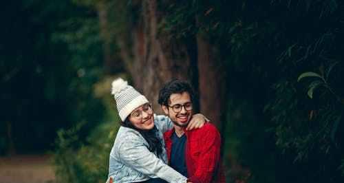 夫妻感情变淡了怎么挽回？婚姻生活出现危机如何修复？