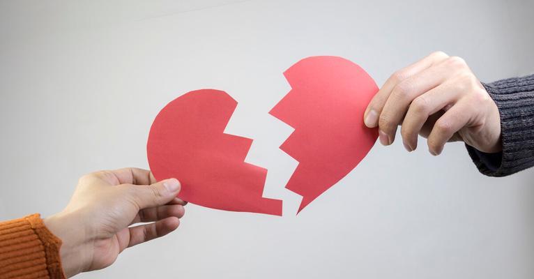 夫妻感情破裂必经的阶段有哪些？如何挽救破裂的婚姻？