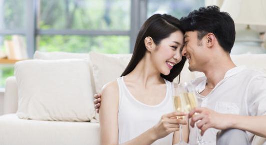 如何利用每天的两个“四分钟”改善夫妻沟通？常见问题有哪些？