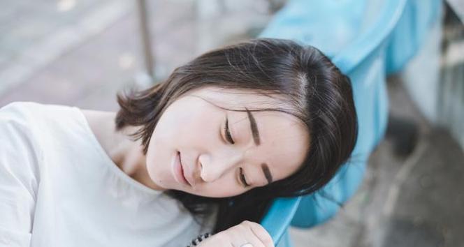 如何增强恋爱中的安全感？女朋友缺乏安全感时应如何安慰？