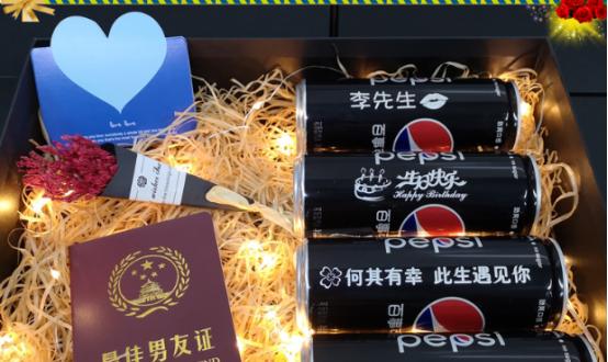 收到不喜欢的礼物怎么办？如何表达不满又不伤害男友感情？