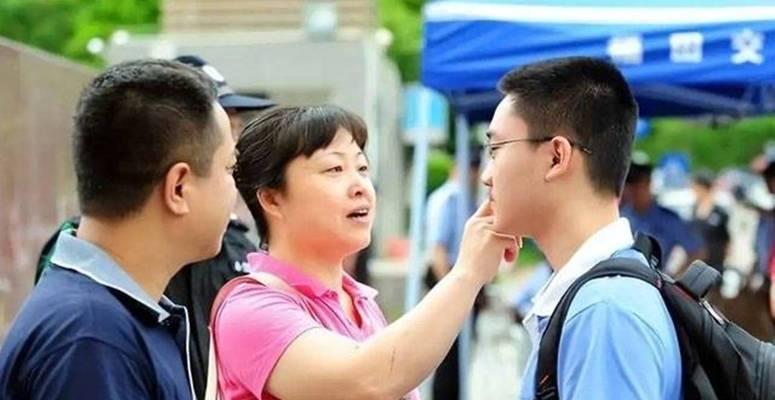 该不该瞒着家人跟他闪婚？如何处理家庭与爱情的冲突？