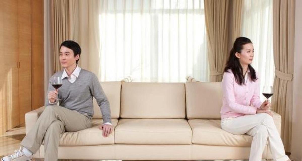 刚结婚就闹离婚怎么办？夫妻吵架的解决方法是什么？