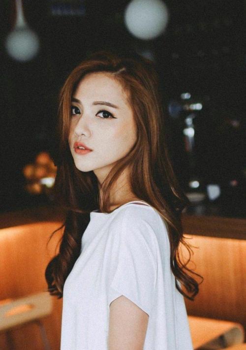 男友忘不了前女友要怎么办？如何处理感情中的阴影？