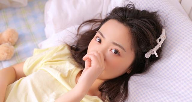 男友有新女友了我还要不要挽回？如何处理分手后的感情问题？