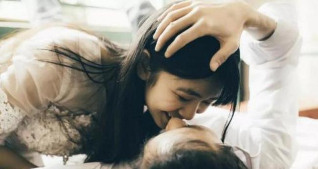 年轻女性婚前性行为的心态是什么？她们面临哪些心理挑战？