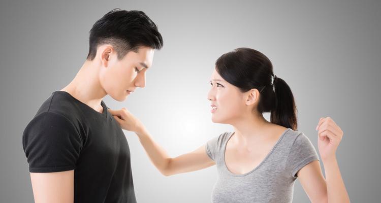 面对婆婆出轨我该如何应对？寻求帮助的正确步骤是什么？